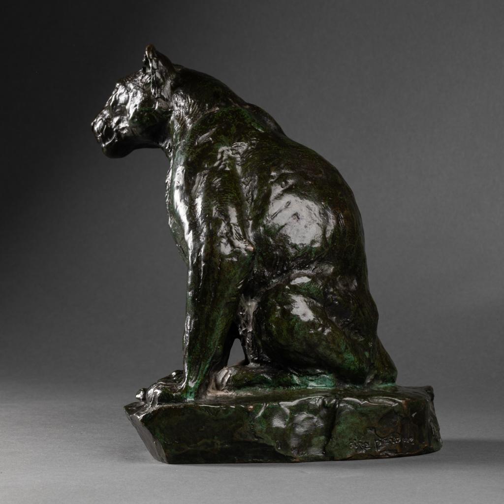 Patinated Roger Godchaux, Lionne Aux Aguets, Bronze, Fonte Susse, Vers 1930
