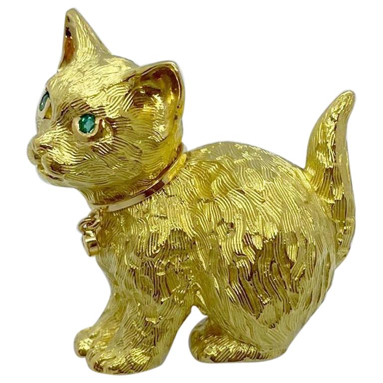 Roger Guillochon for Cellini NYC 18KT YG Cat Brooch with Emerald and Diamond