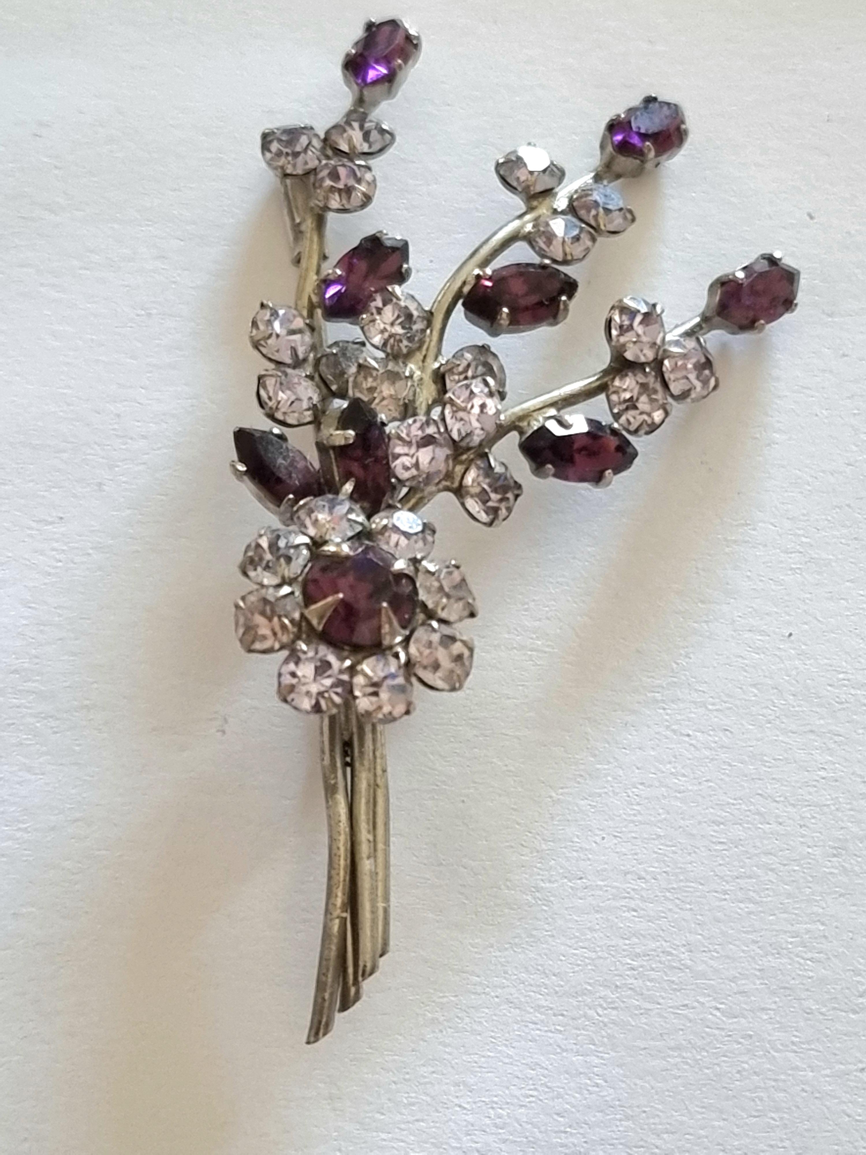 ROGER Jean Pierre, Beautiful old brooch, vintage from the 50s, High Fashion For Sale 1