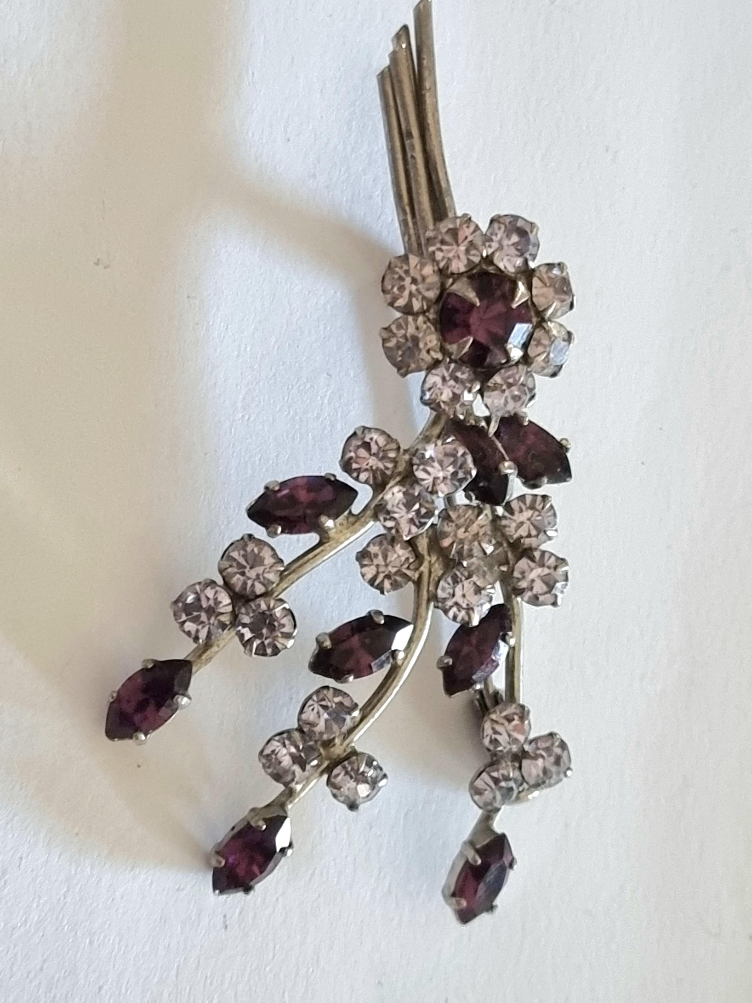 ROGER Jean Pierre, Beautiful old brooch, vintage from the 50s, High Fashion For Sale 2