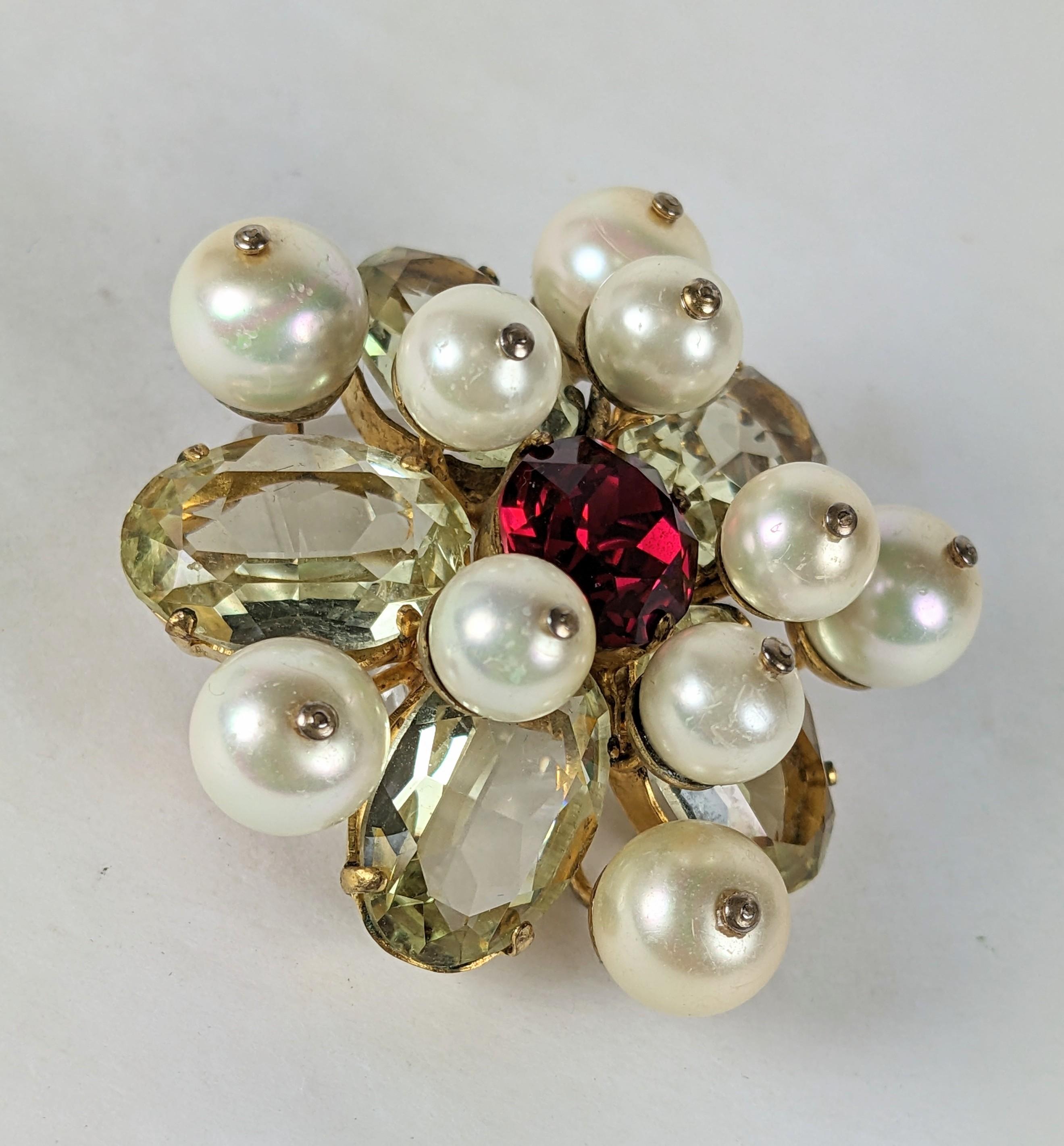 Roger Jean Pierre for Christian Dior Crest Brooch In Good Condition For Sale In New York, NY