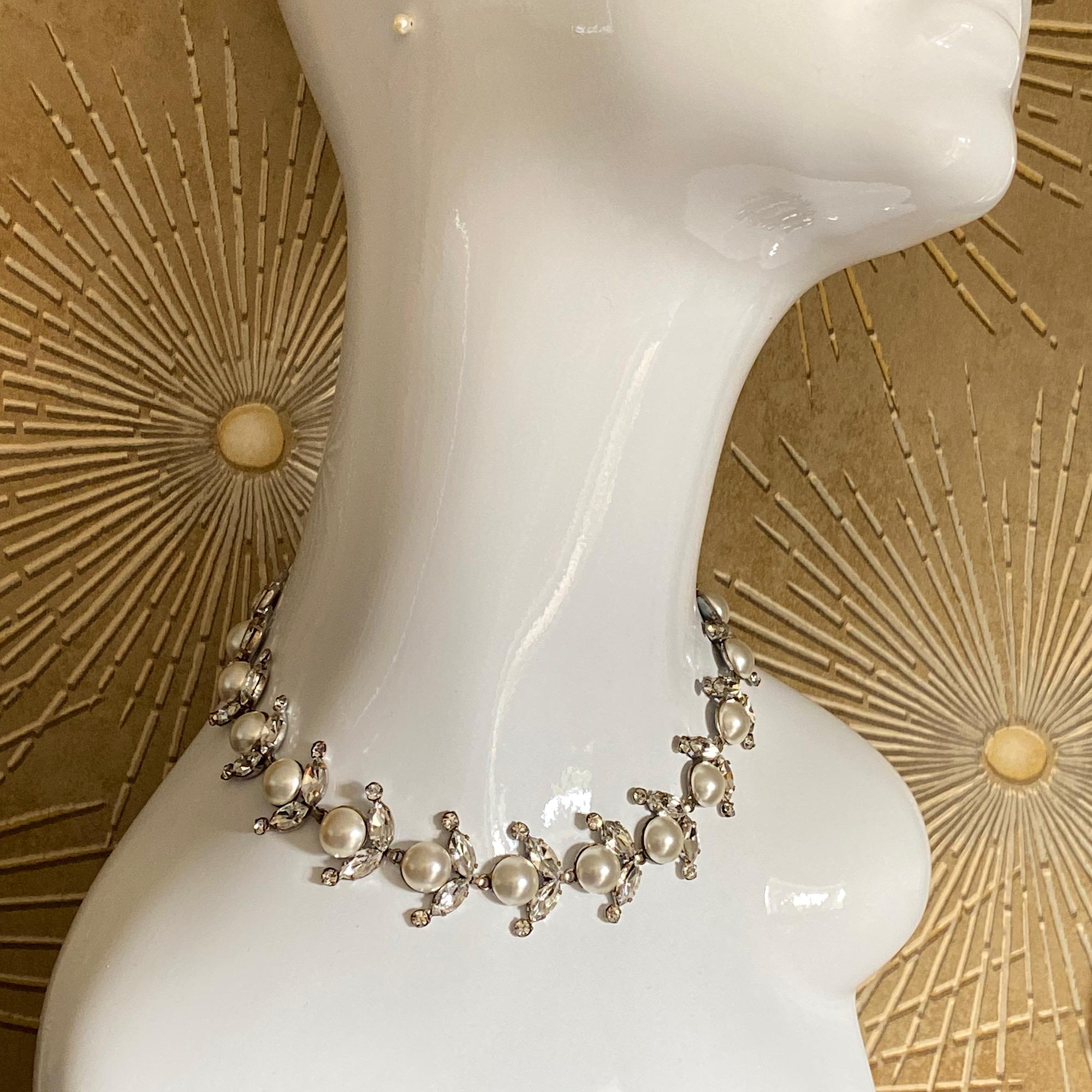 Roger Jean Pierre Collier de perles de verre et de pierres précieuses pour Christian Dior Unisexe en vente