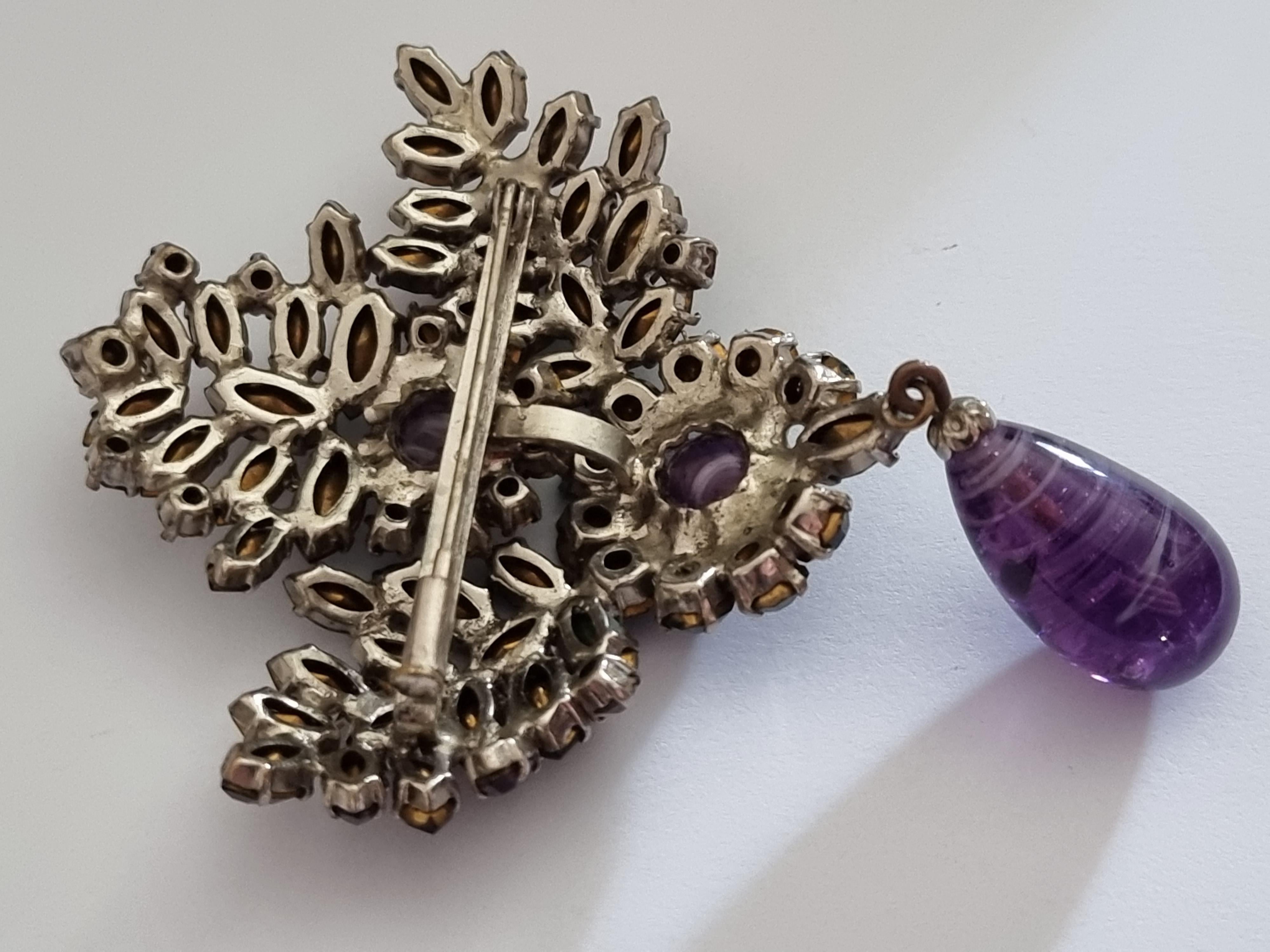ROGER Jean Pierre, Magnificent old brooch, vintage from the 50s, High fashion For Sale 2