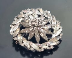 ROGER Jean Pierre, Magnificent old brooch, vintage from the 50s