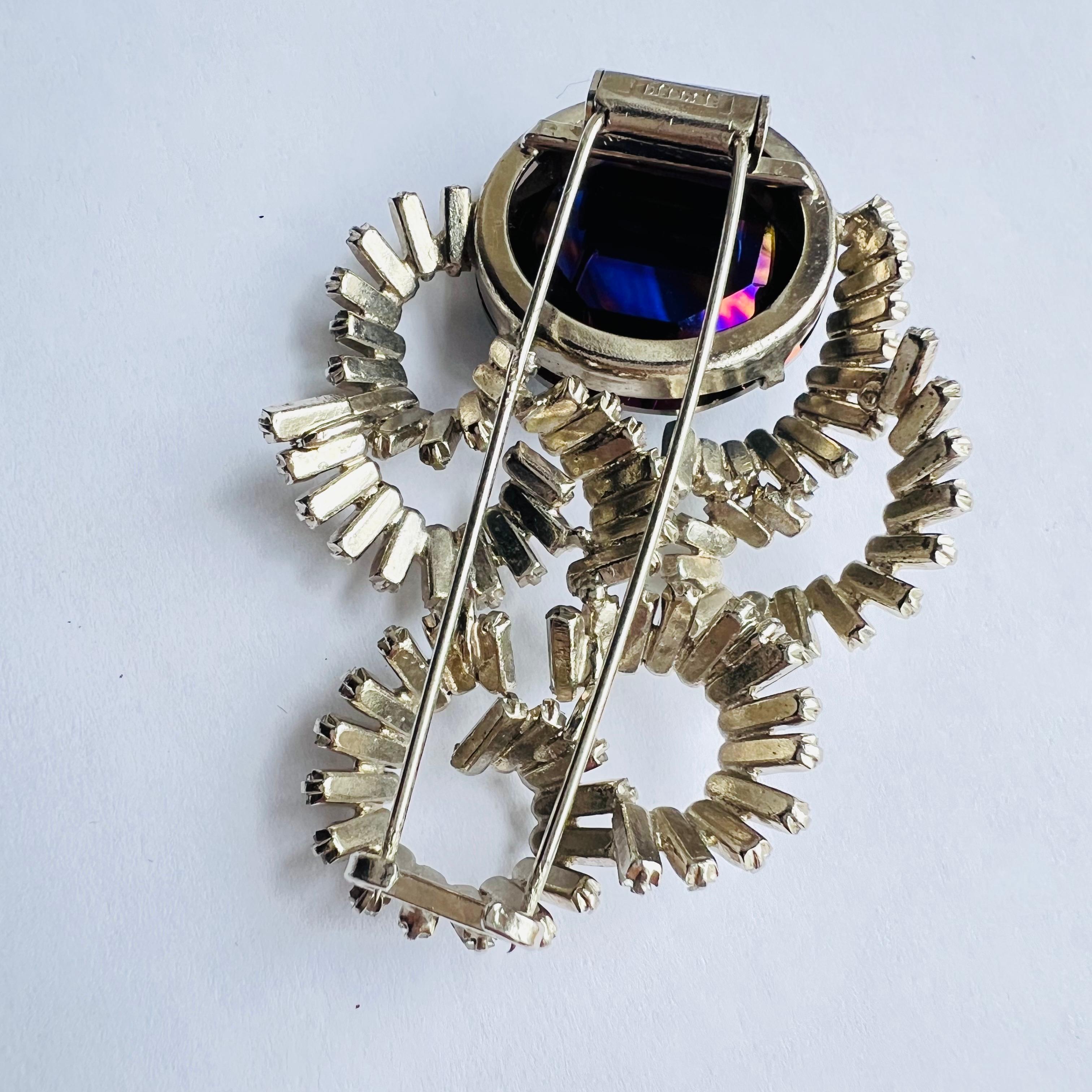 Broche de piel Roger Jean-Pierre Paris Depose Moderno en venta