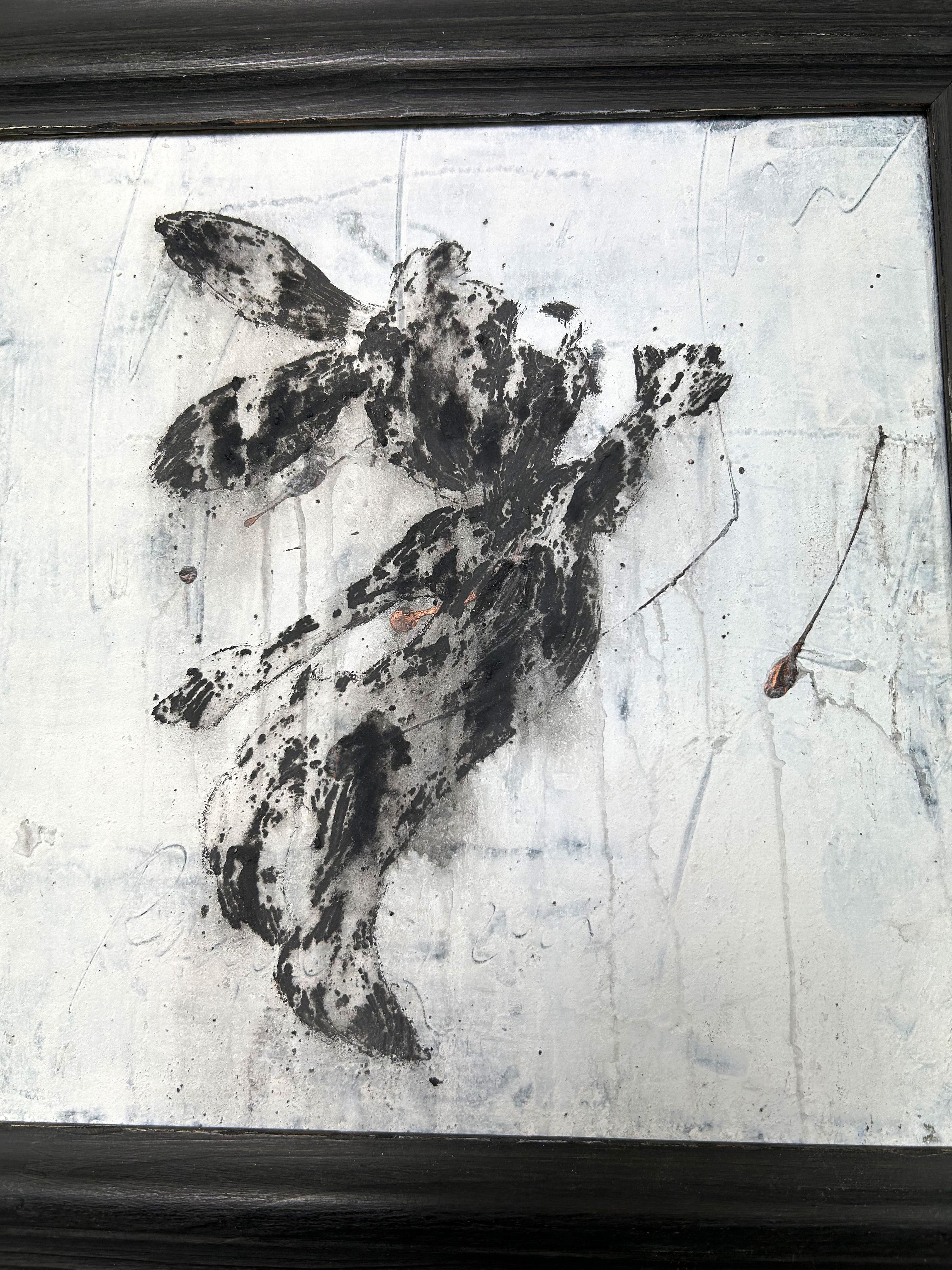 L'arte misura 11,81 x 11,81 pollici

La cornice misura 19,68 x 19,68 x 2,76 pollici

Incorniciato da una modanatura in legno contemporaneo di alta qualità. 
Colore: nero antico


Artista: Roger König nato a Dessau, Germania (1968) Studente di Kurt