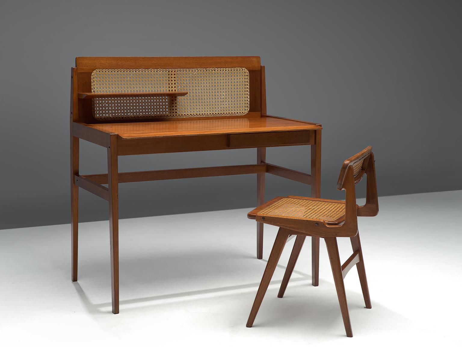 Roger Landault, desk with chair, rope and stained beech, France, 1960

This beautiful set desk and chair of the designer Roger Landault, is perfect for to create a small office area in your home. Elegant design and proportion. The cane in both the