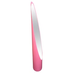 Roger Lecal French Pink Lipstick Floor Mirror:: um 1970:: Fiberglas