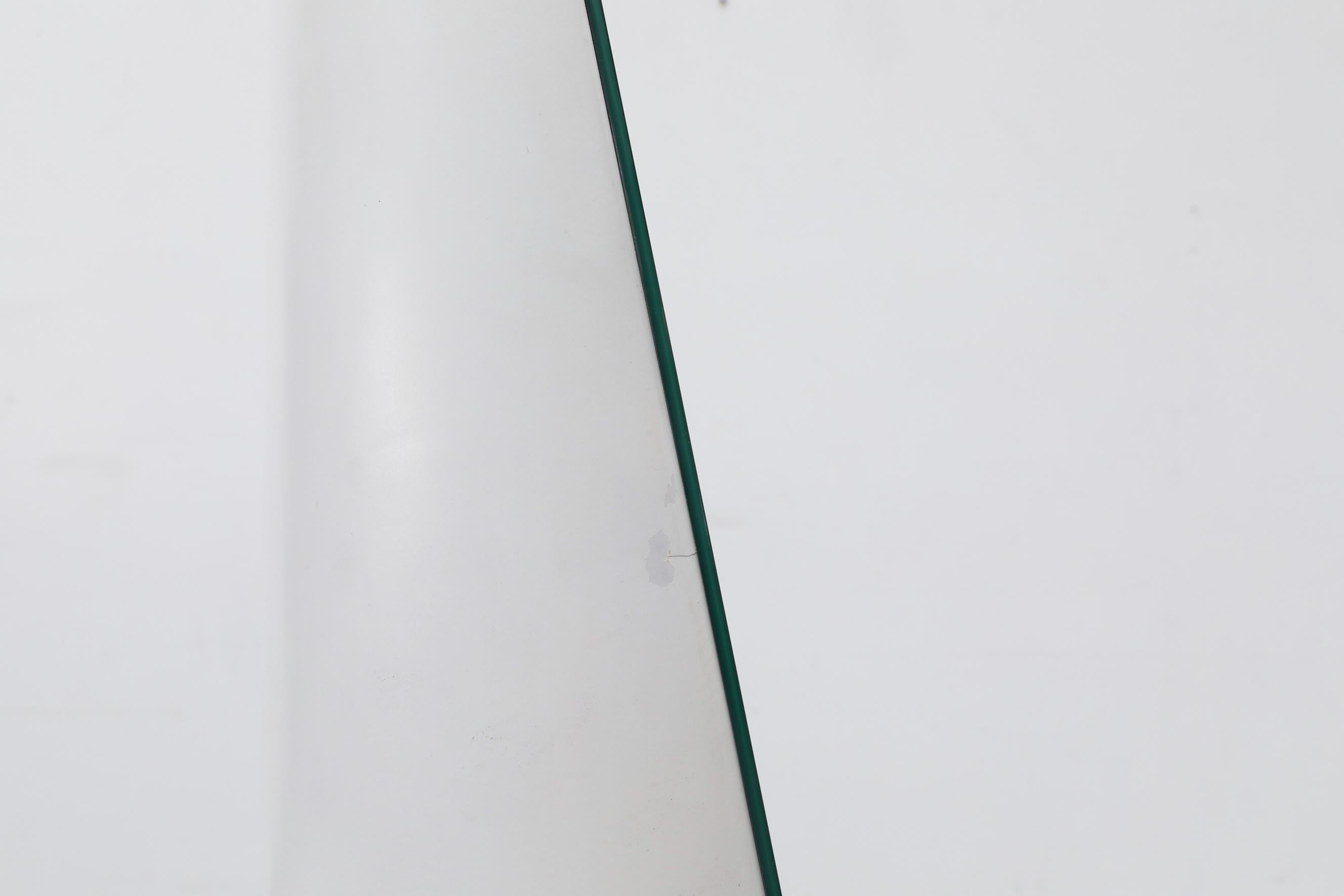 Roger Lecal Style Weißer Lippenstift Oval Standing Mirror im Angebot 9
