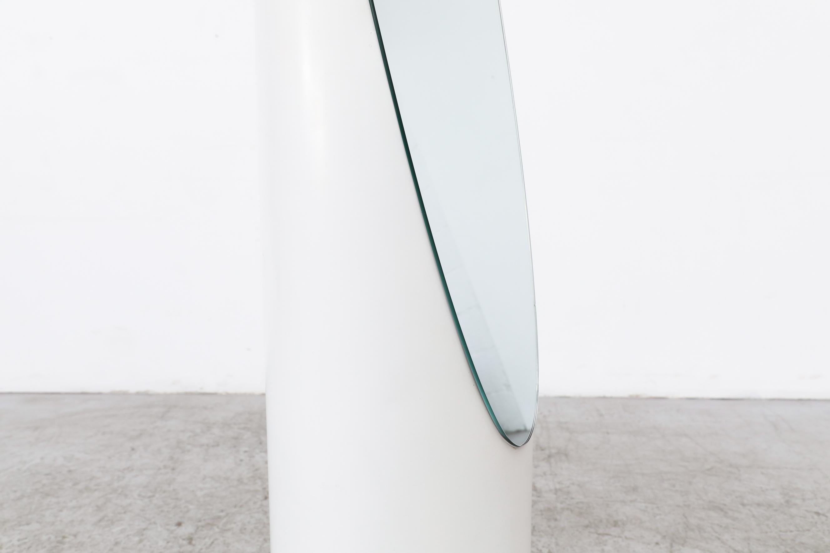 Roger Lecal Style Weißer Lippenstift Oval Standing Mirror im Angebot 10
