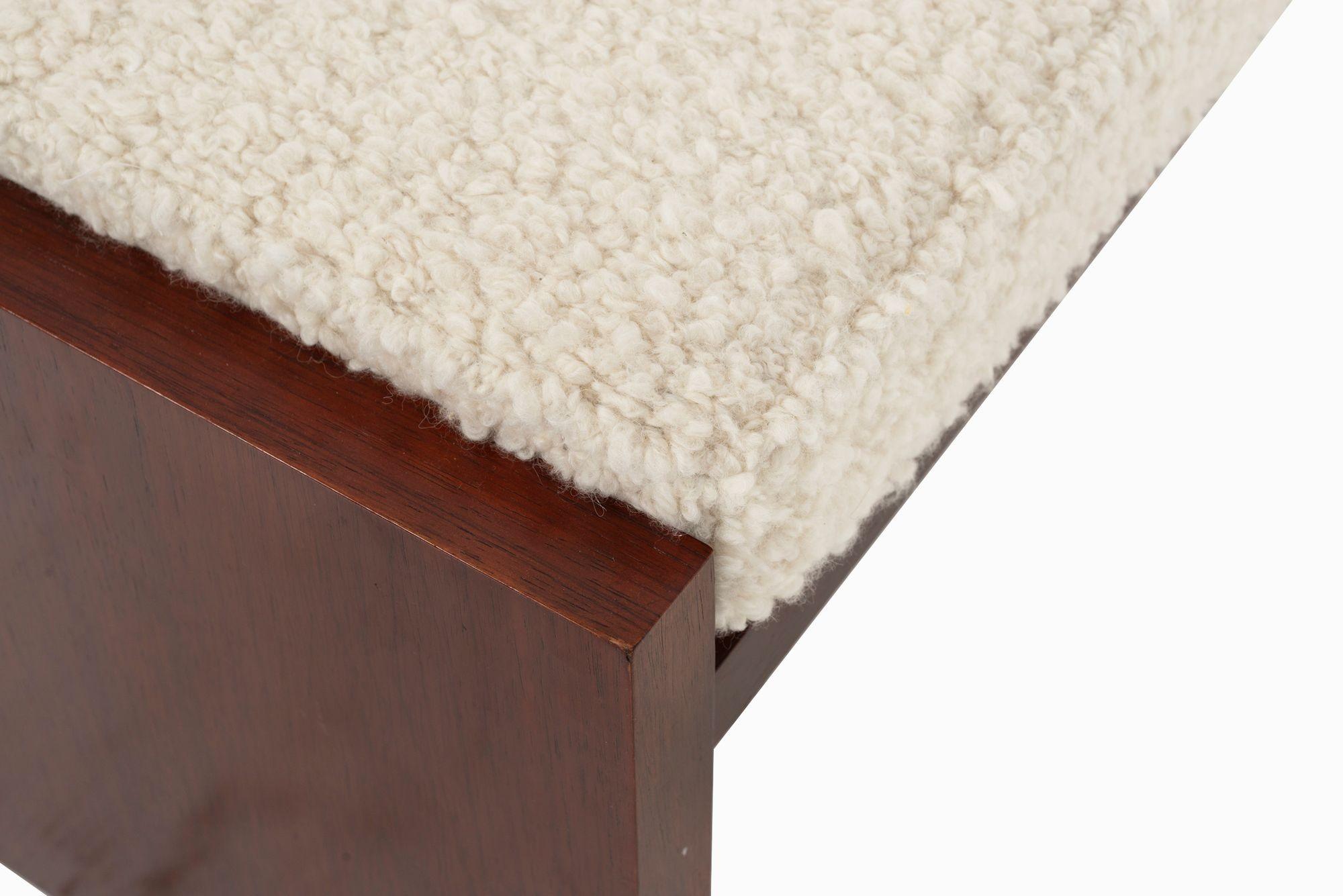 Roger Lee Sprunger para Dunbar Banco de palisandro 1965 Bouclé en venta
