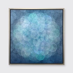 "Cereus, " Lámina Giclée enmarcada de edición limitada, 40" x 40"
