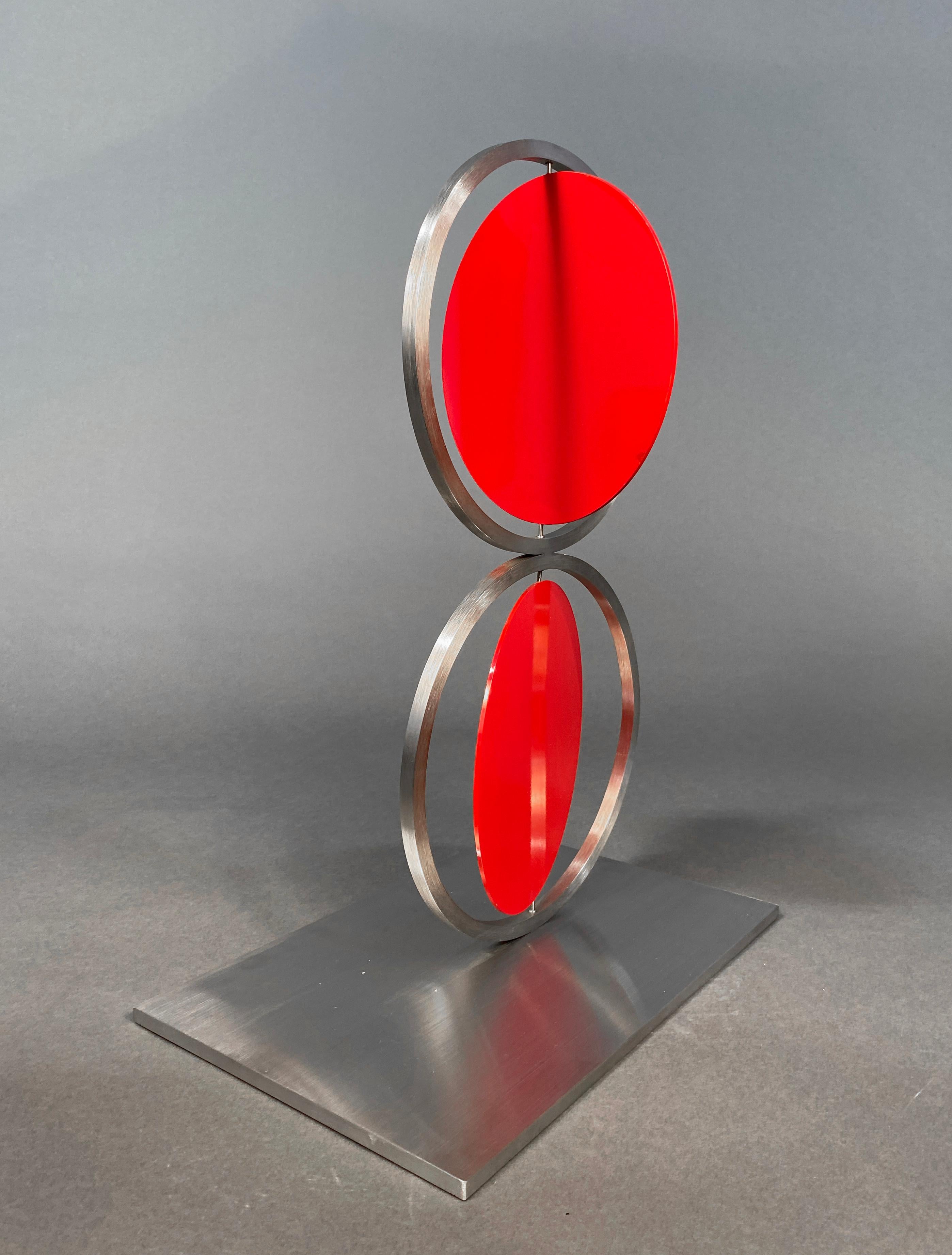 Figura Otto Rosso - Sculpture Cinetico di Roger Phillips