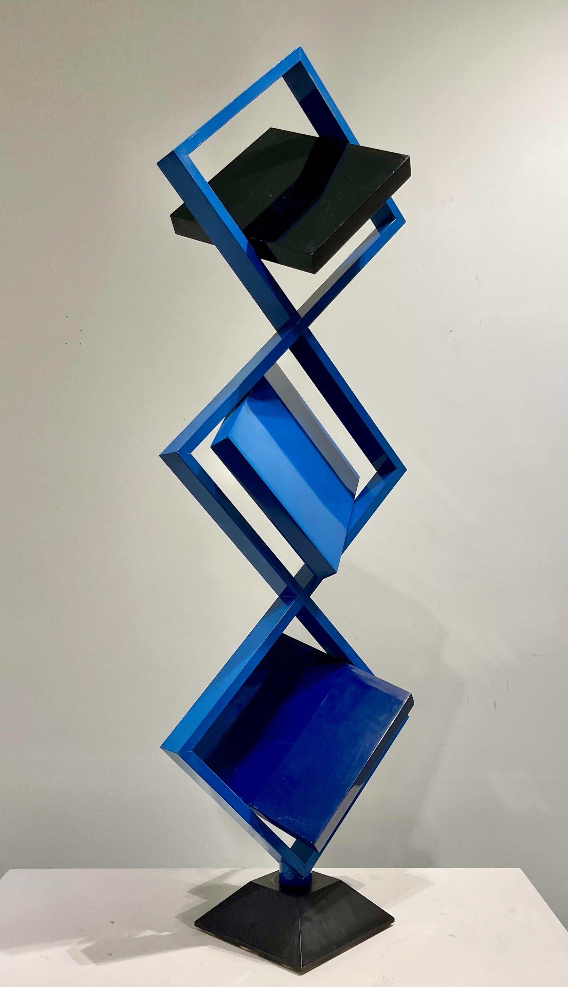 "Escultura cinética" Roger Phillips, 1985 Escultura constructivista azul giratoria