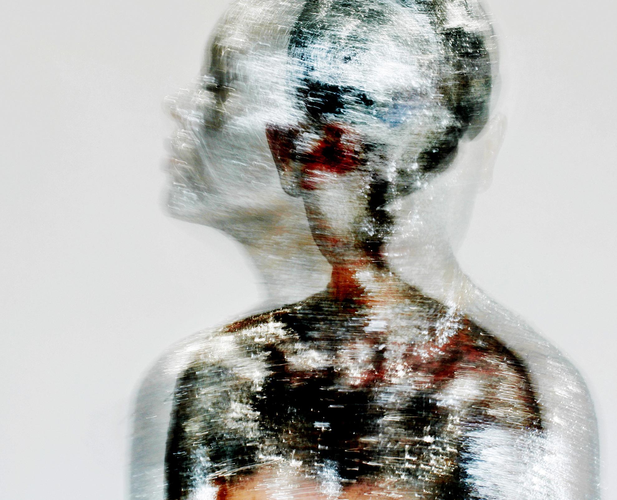 Roger Reist Abstract Photograph – Human Alien – Abstrakt-expressionistische Kunstfotografie