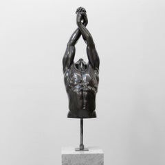 Zeitgenössische männliche Torso-Skulptur aus Bronze