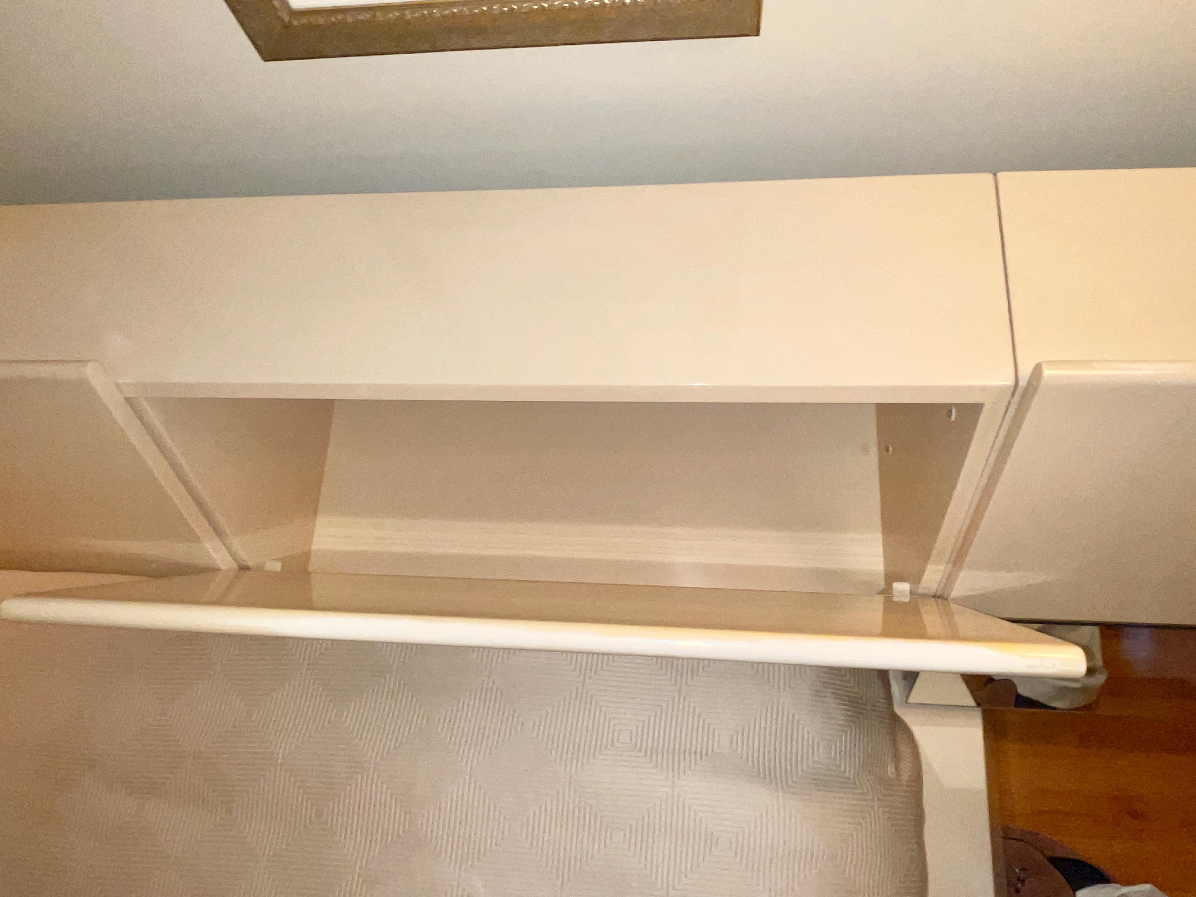 Cama Lacada Roger Rougier - Queen en venta 4