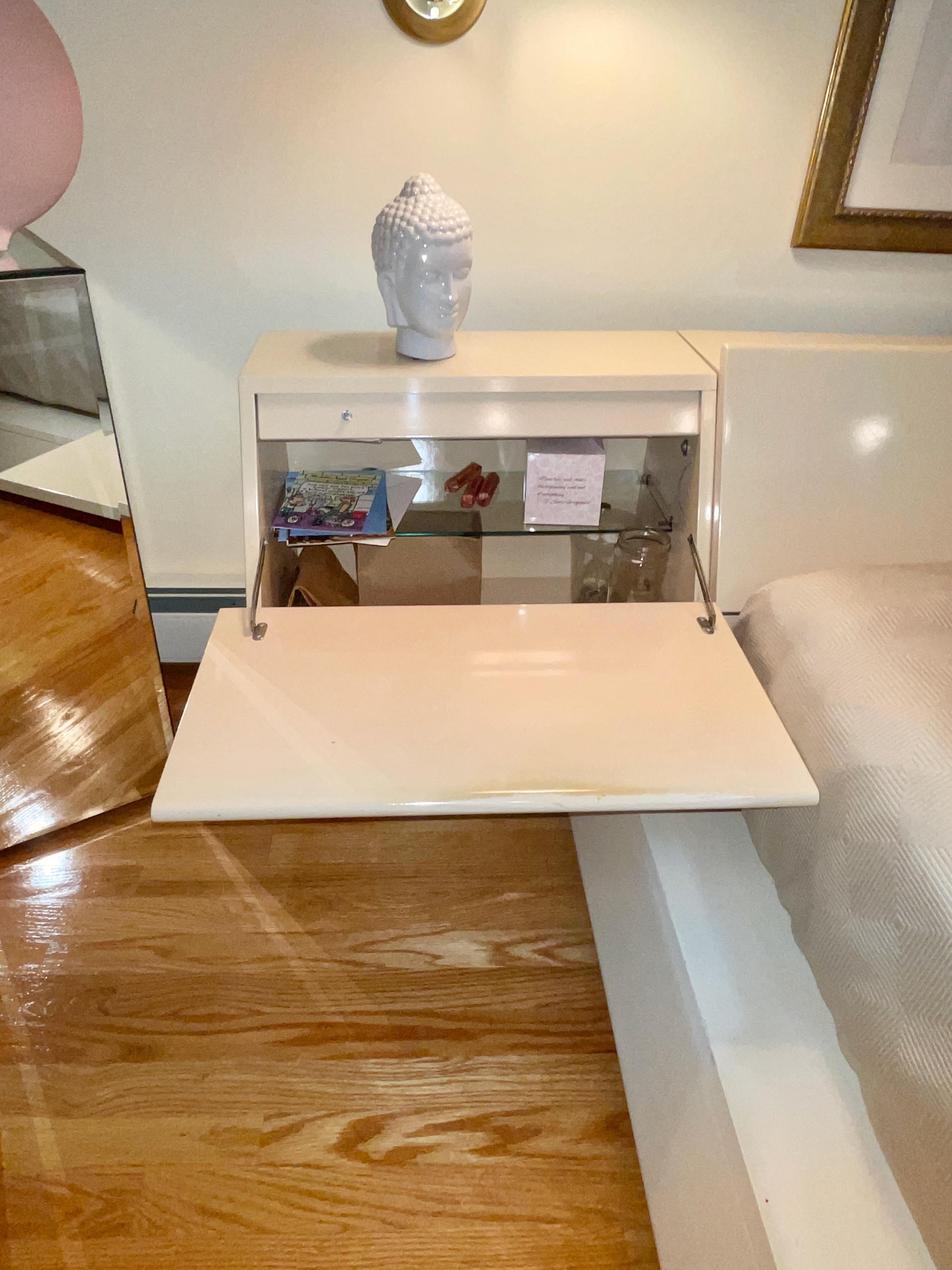 Cama Lacada Roger Rougier - Queen en venta 2