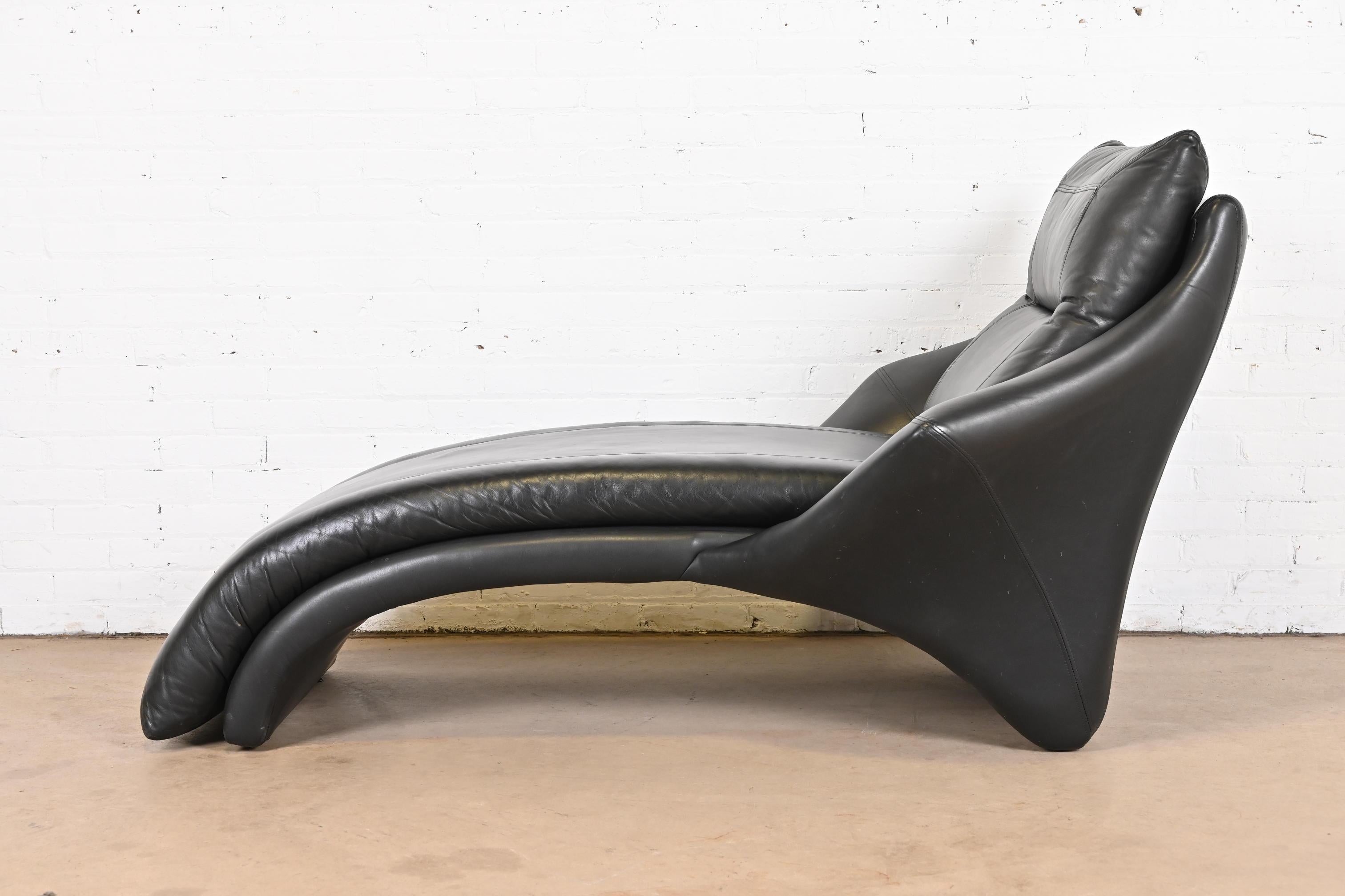 Roger Rougier Modern Black Leather Chaise Lounge For Sale 6