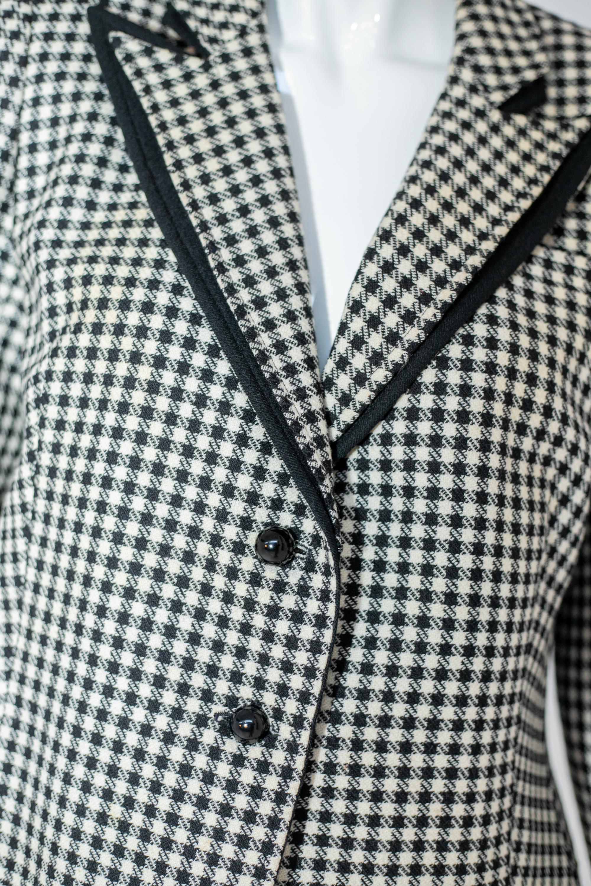 Gray Roger Sabous Houndstooth Wool Vintage Blazer For Sale