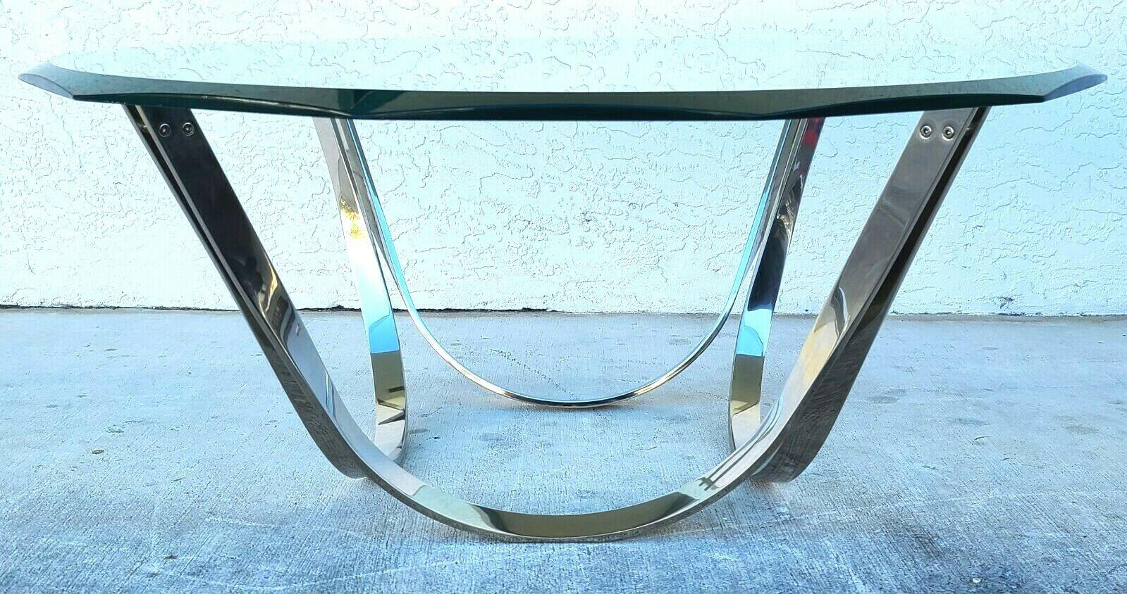 Mid-Century Modern Roger Sprunger pour la table basse en verre chromé Dunbar en vente