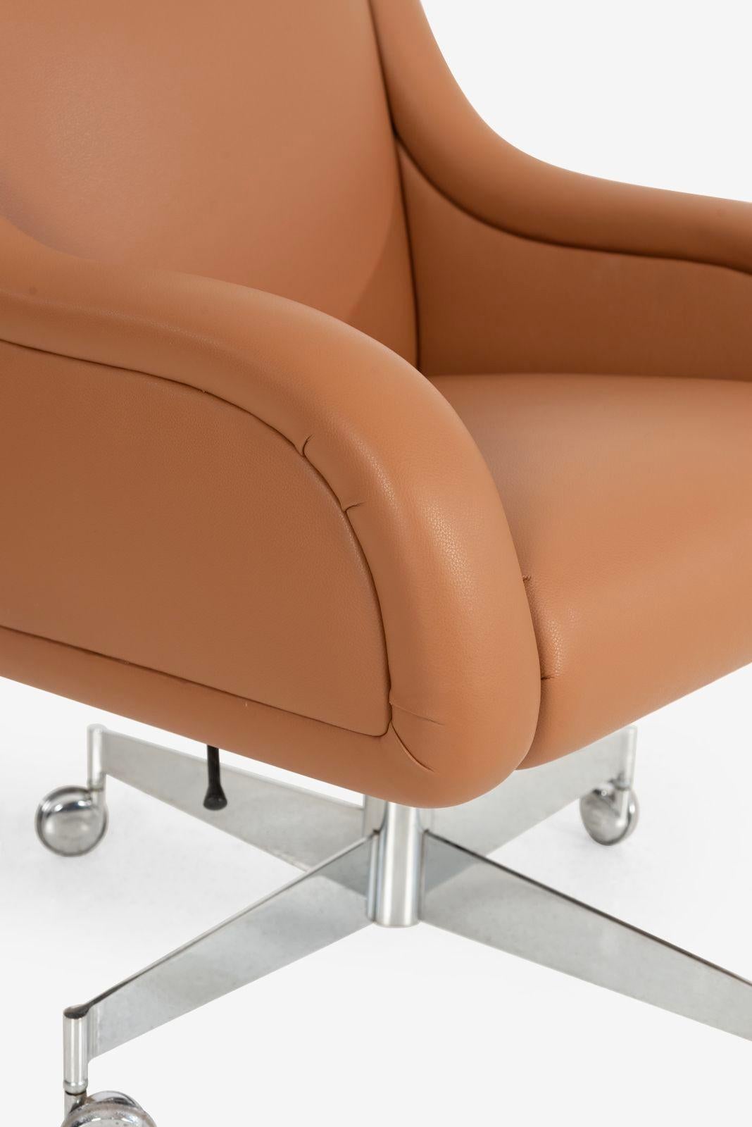 Roger Sprunger for Dunbar Desk Chair For Sale 2