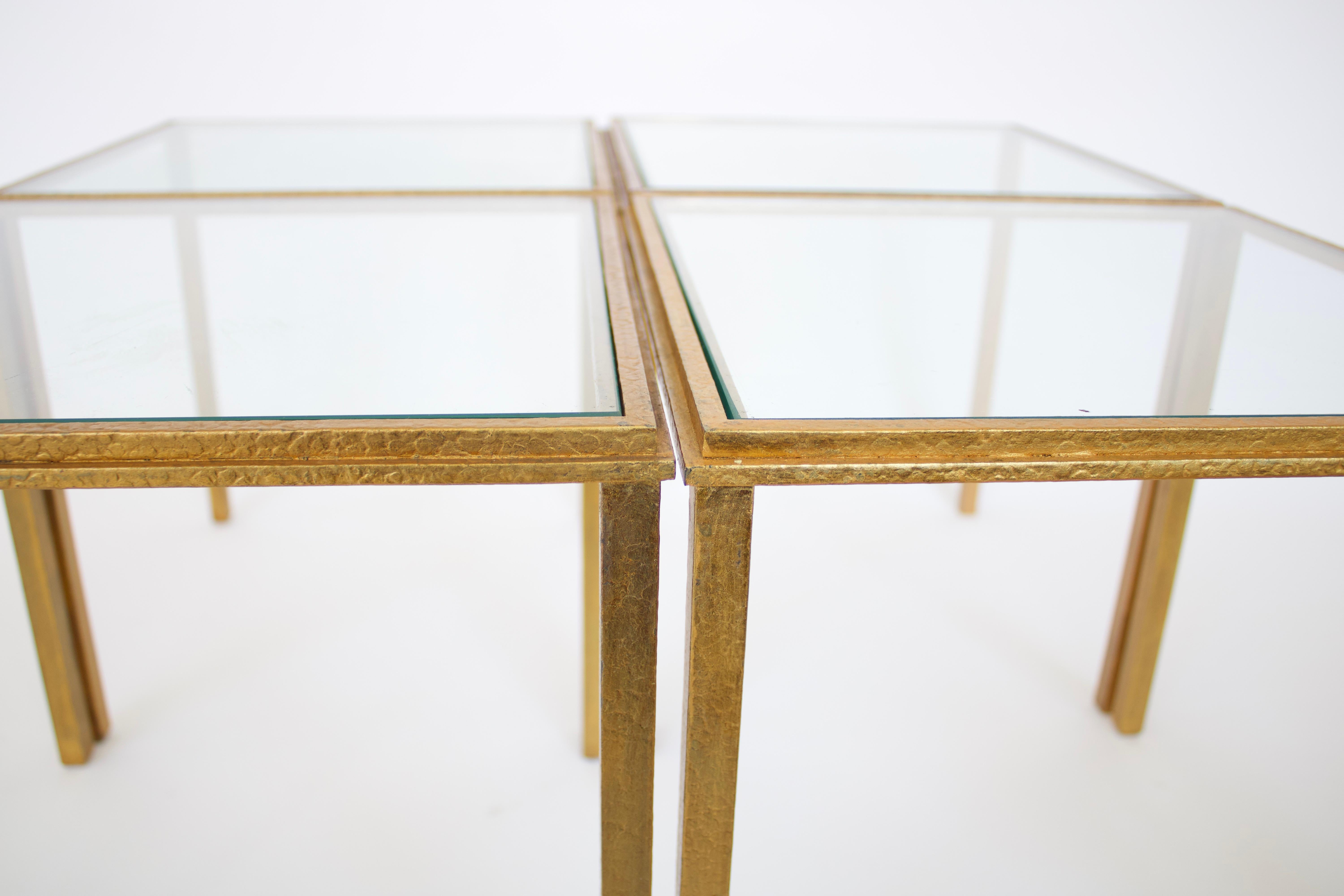 Tables d'appoint ou table basses en fer doré français Roger Thibier en vente 4