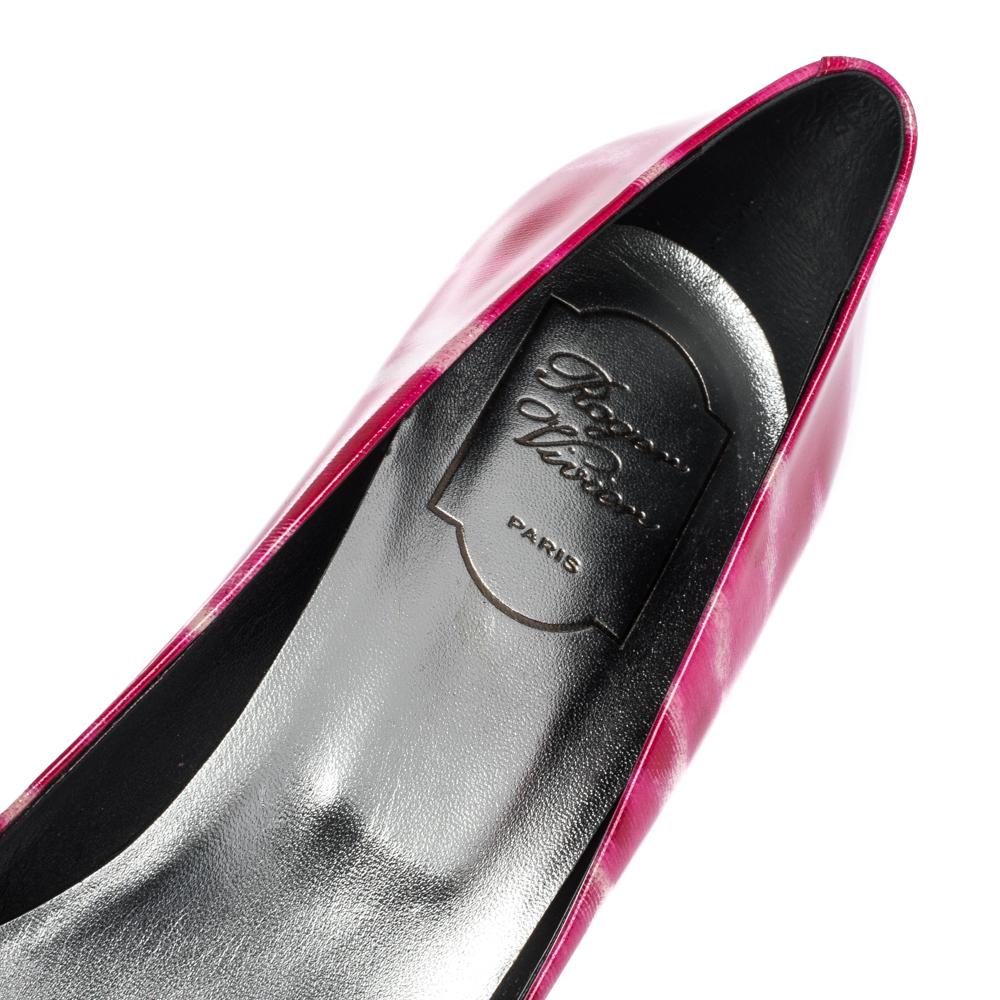 Roger Vivier Abstract Pink Patent Leather Curved Heel Pumps Size 41 1