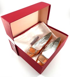 Roger Vivier "Belle Vivier" Rose Gold Lackleder Flats
