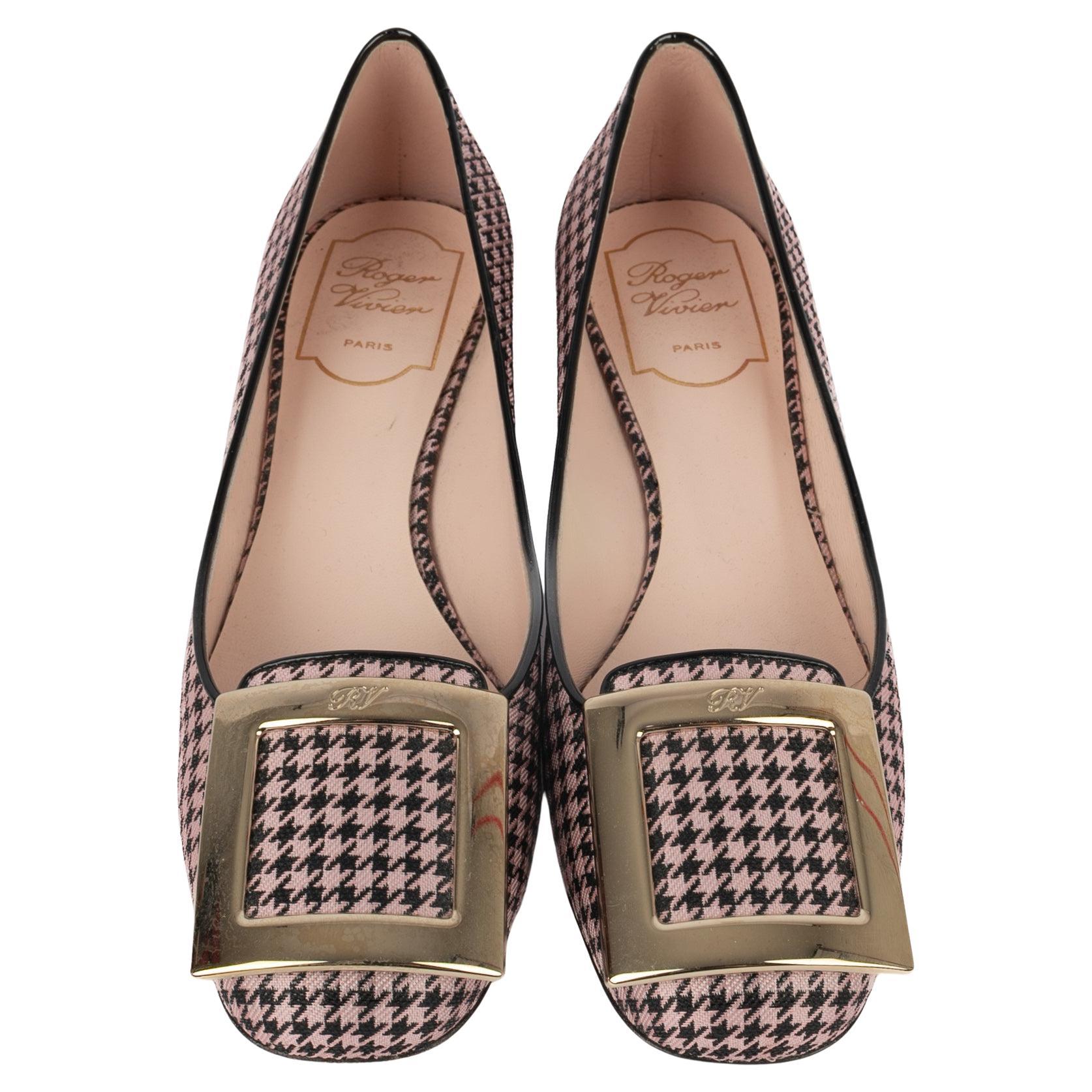 Scarpe nere e rosa Roger Vivier