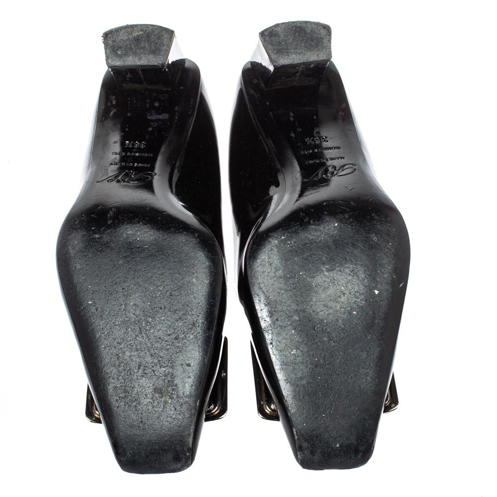 Roger Vivier Black Leather Buckle Detail Pumps Size 36.5 3