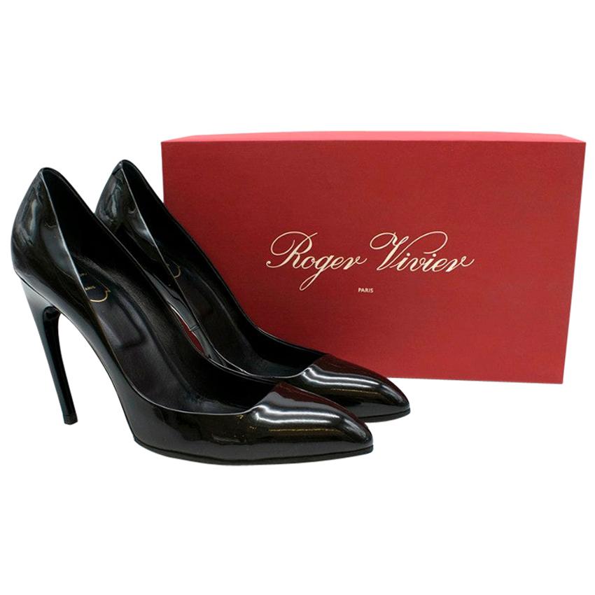 Roger Vivier Black Patent Trompette Pumps 40