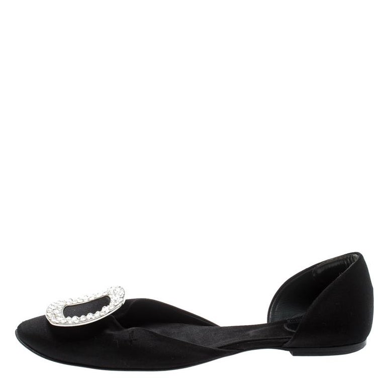 roger vivier chips flats