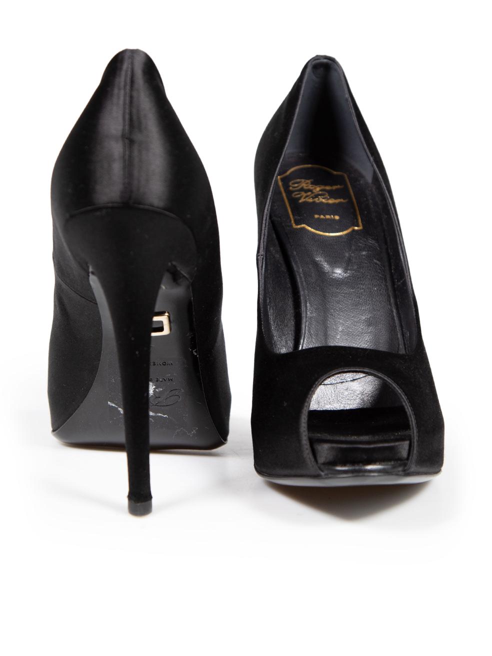 Roger Vivier Noir Satin Peep Toe Platform Heels Size IT 41 Excellent état - En vente à London, GB