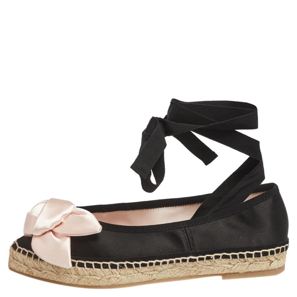 Roger Vivier Raso Nero Dettaglio Rosa Allacciate Ballerine Espadrille Taglia 34 1