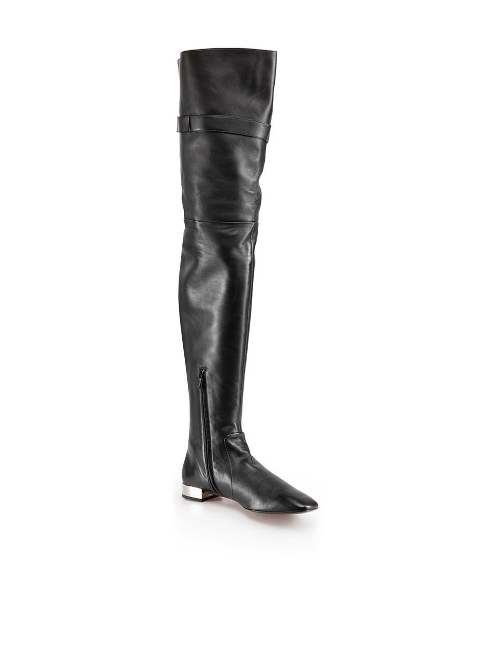 CONDITION is Never worn. No visible wear to boots is evident on this new Roger Vivier designer resale item. These boots come with original box and dust bag.

Details
Stivali Cuissard
Black
Leather
Thigh high boots
Square toe
Flat low heel with metal