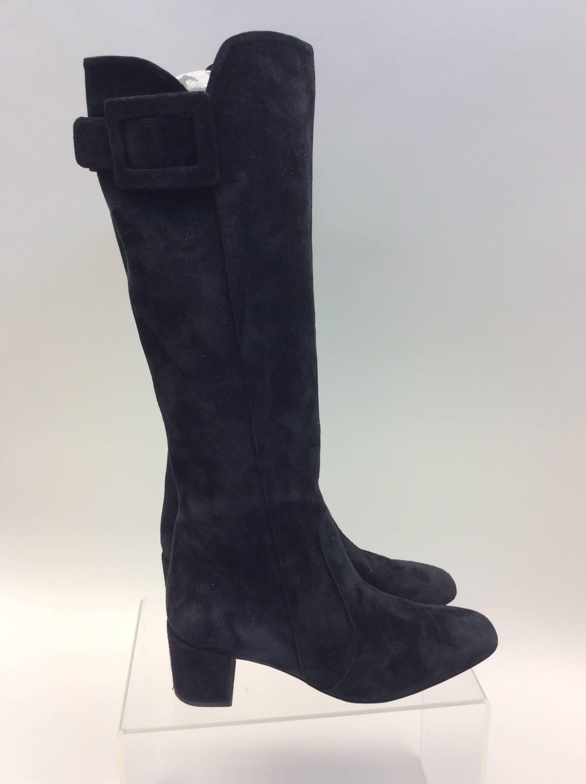 Women's Roger Vivier Black Suede Boots For Sale