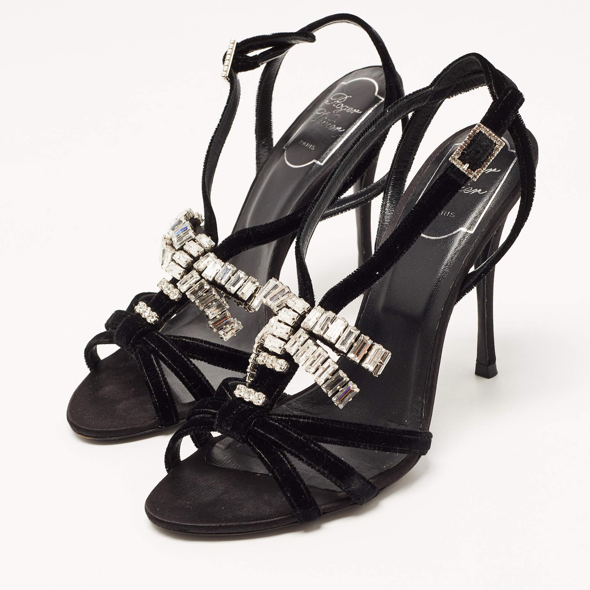 Roger Vivier Black Velvet Crystal Embellished Bow Sandals Size 37 For Sale 2