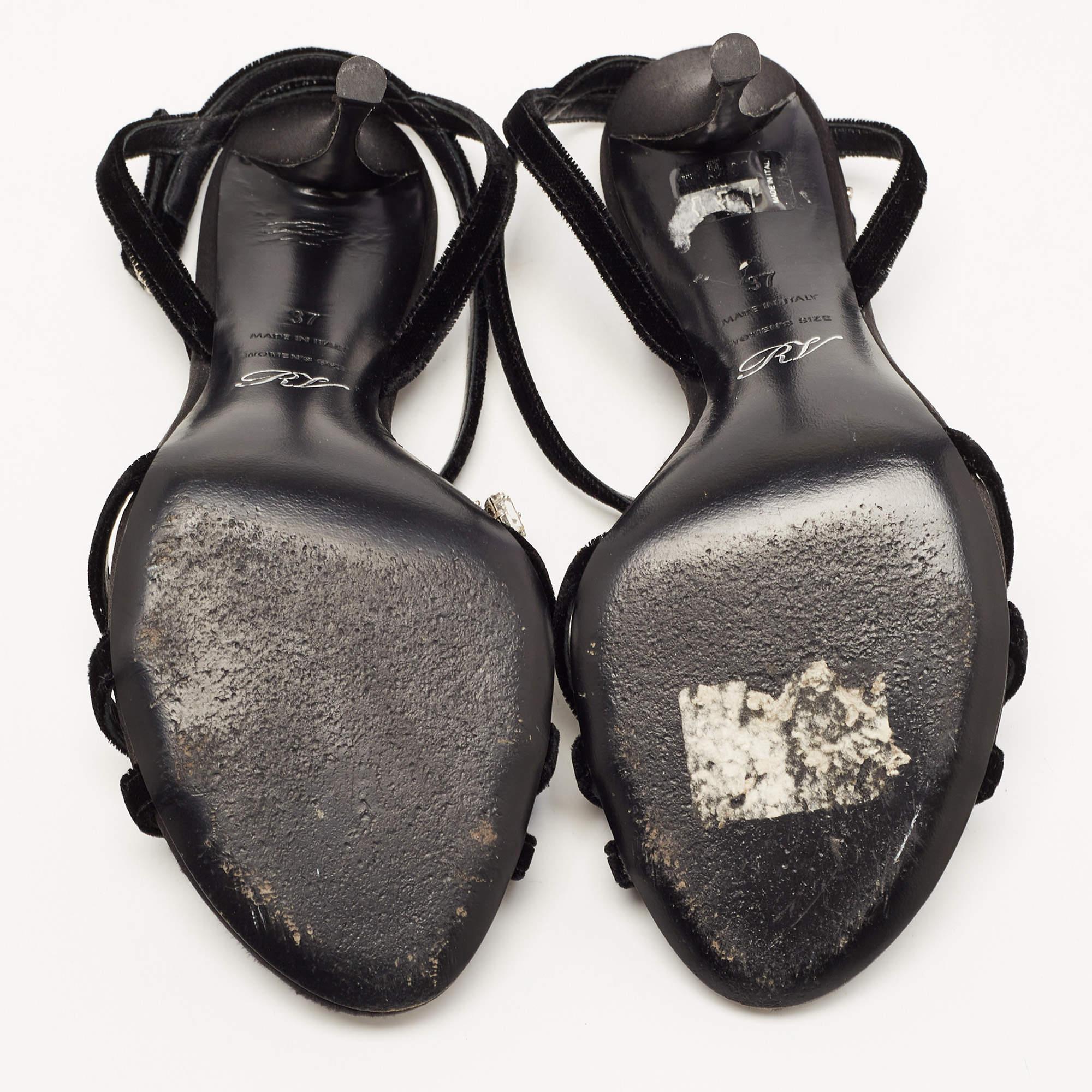 Roger Vivier Black Velvet Crystal Embellished Bow Sandals Size 37 For Sale 4