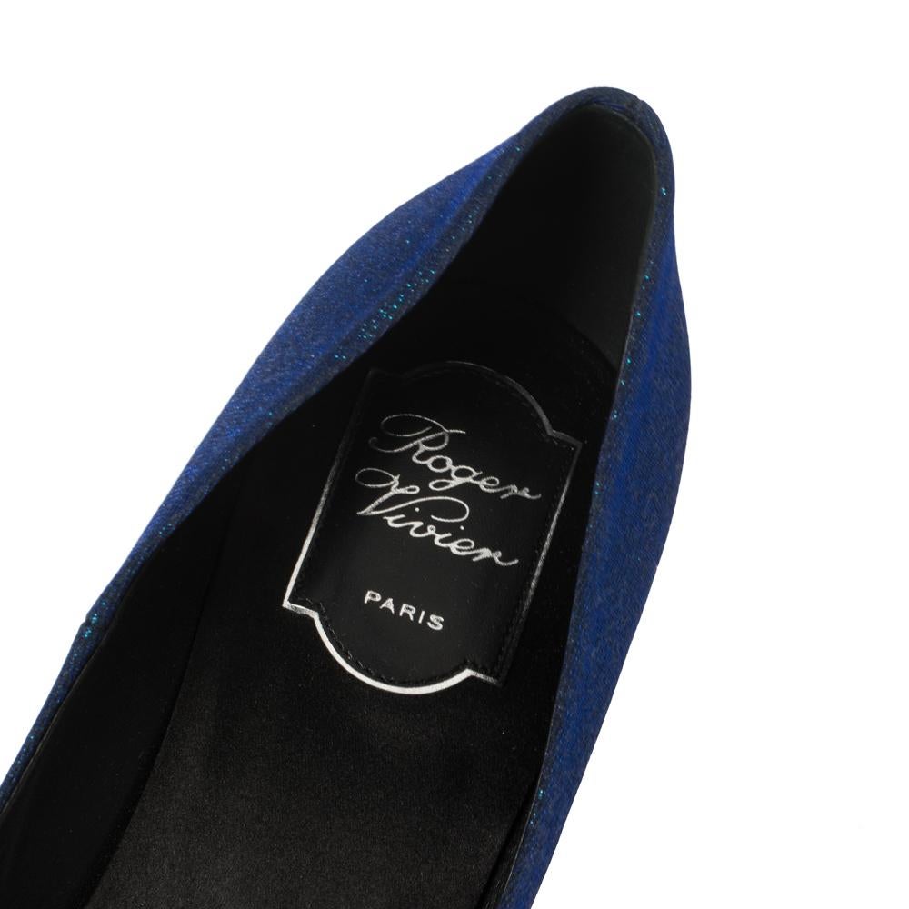 Black Roger Vivier Blue Glitter Fabric Flower Strass Crystal Pointed Toe Pumps Size 40