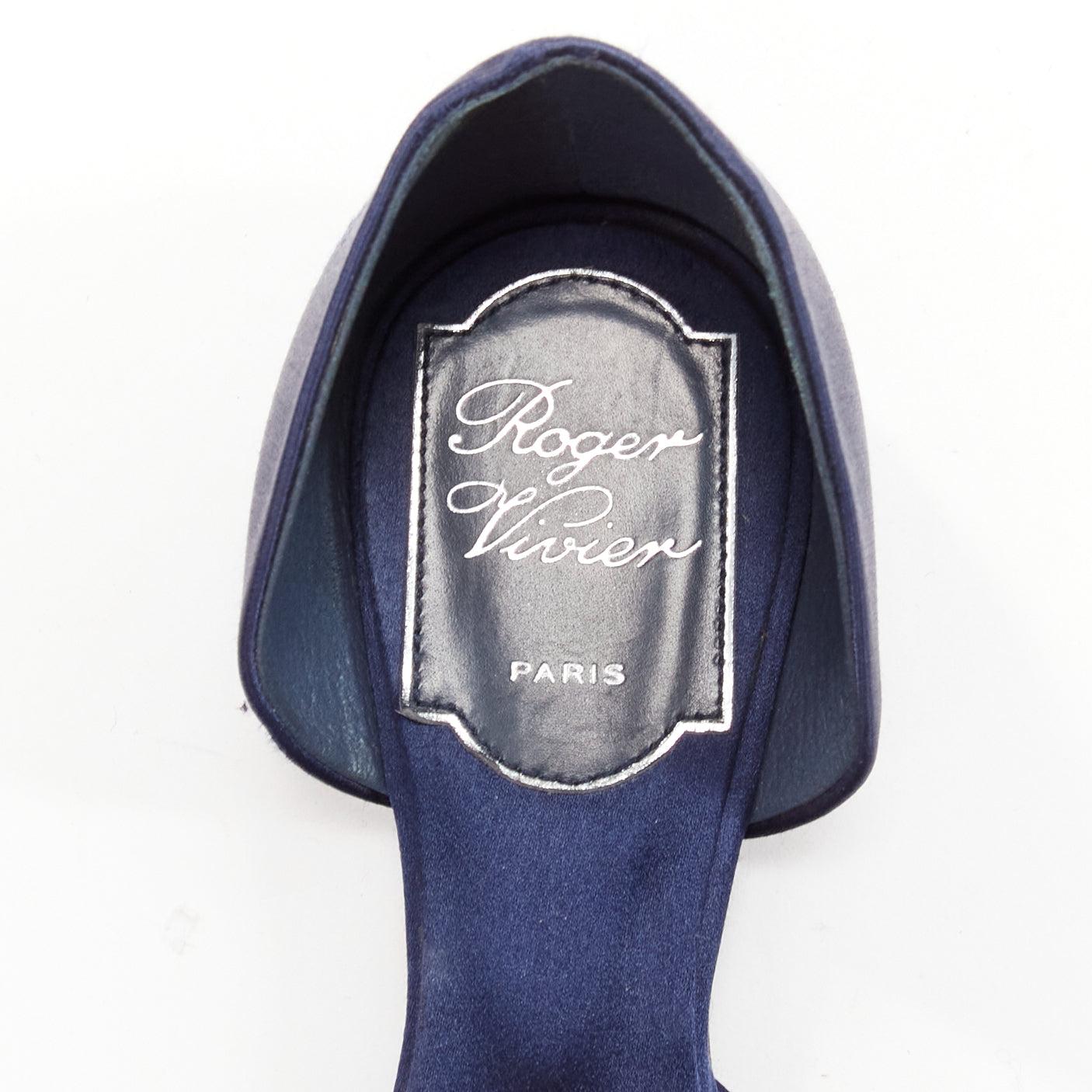 ROGER VIVIER Chips Strass navy satin crystal square buckles flat shoes EU35 For Sale 4