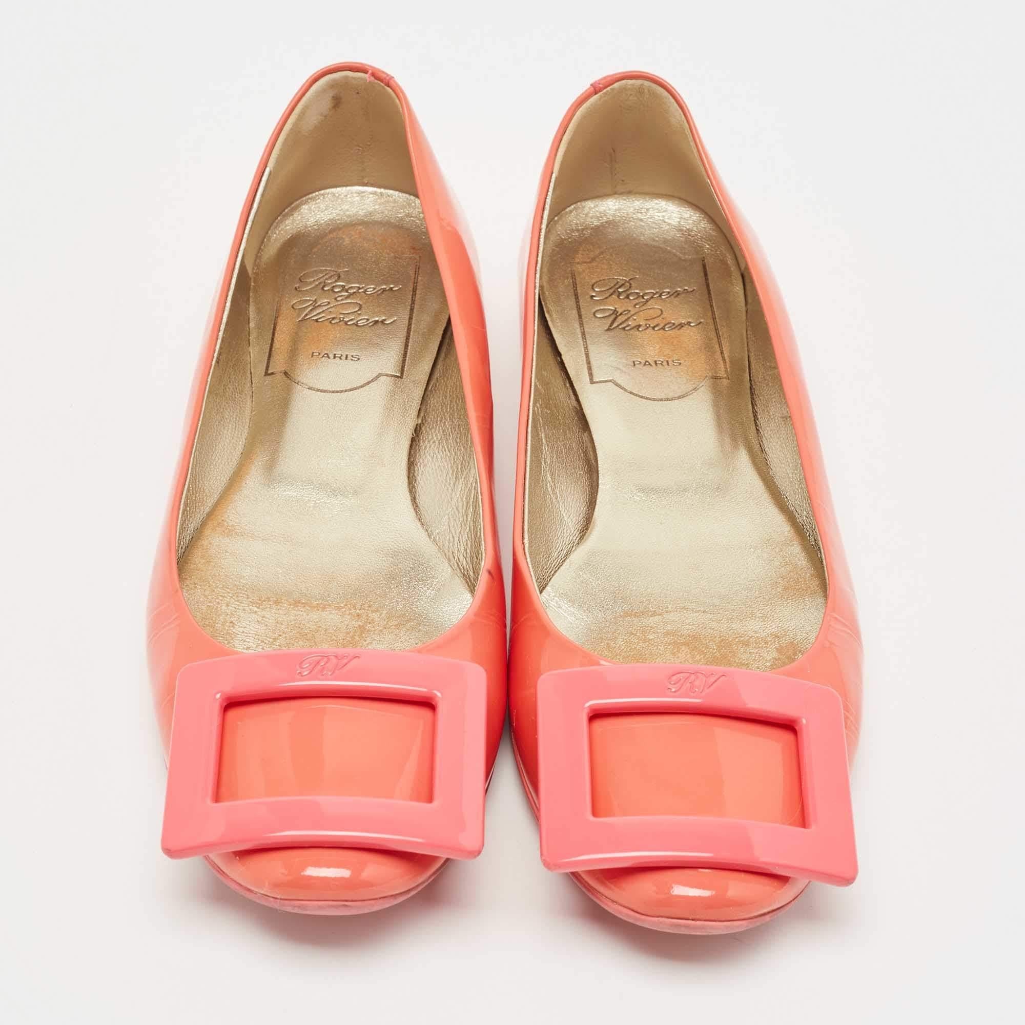 Orange Roger Vivier Coral Pink Patent Leather Belle Vivier Ballet Flats Size 34.5 For Sale
