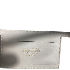 Roger Vivier Clutch-Tasche mit Kristallschnalle aus weißem PVC