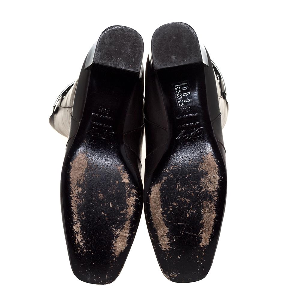 Roger Vivier Botas hasta la rodilla de cuero marrón oscuro con detalle de hebilla Talla 36.5 2