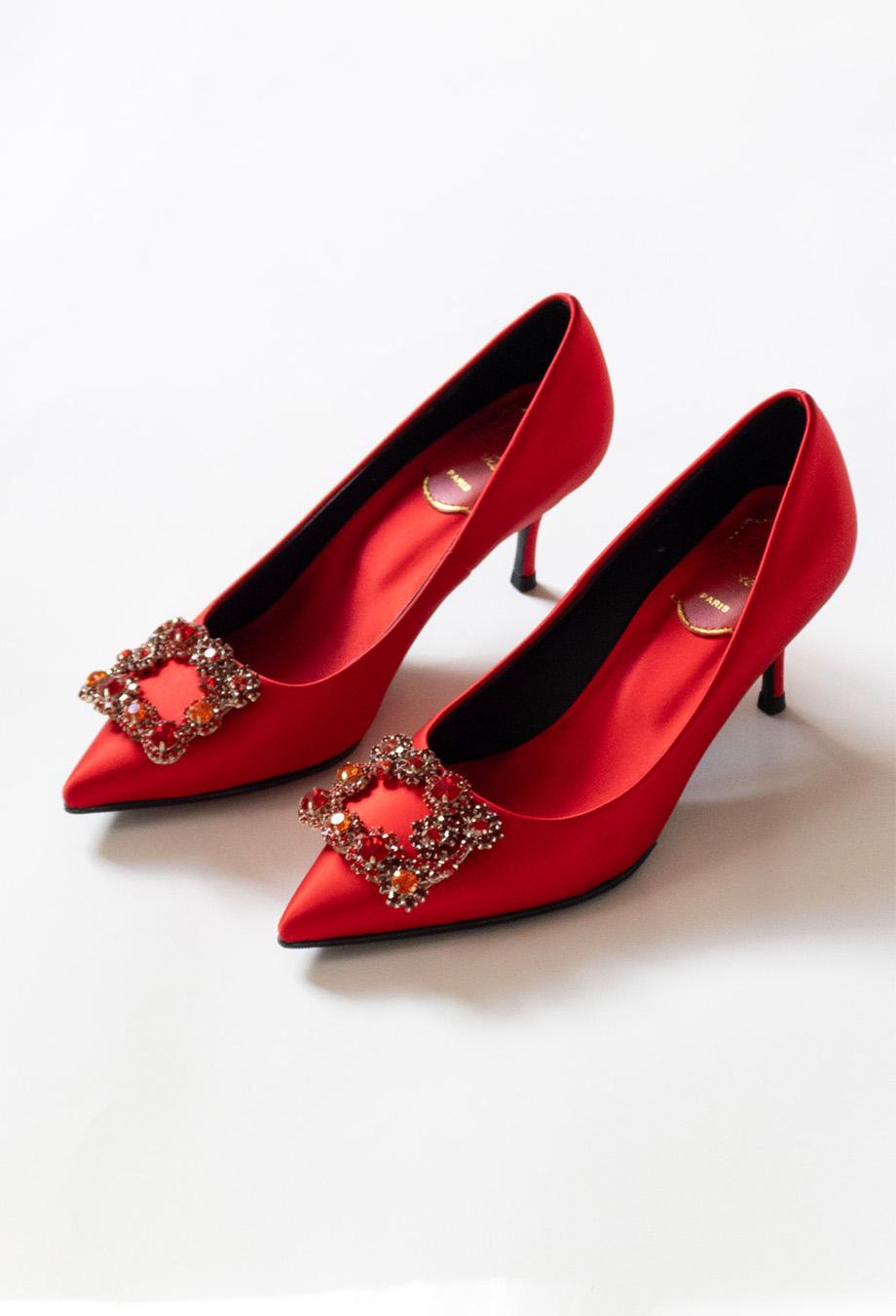 Roger Vivier Efflorescence Pumps in Red Satin Sz 36 For Sale 4