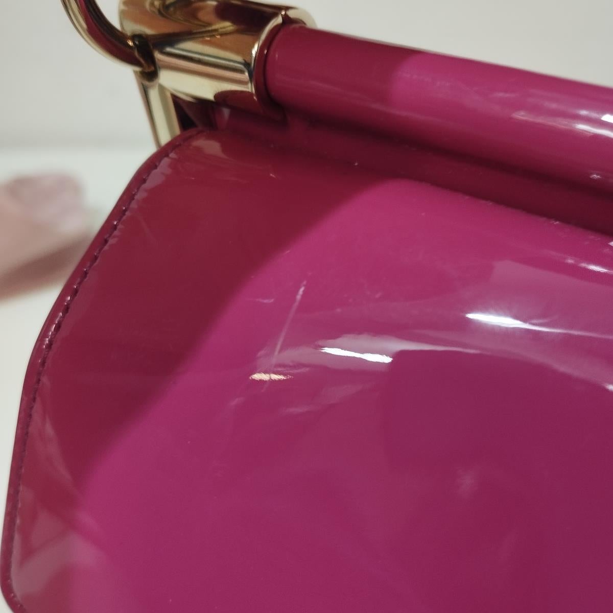 Roger Vivier Fuchsia Patent Mini Miss For Sale 5