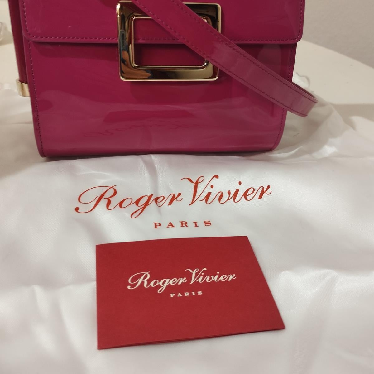 Roger Vivier Fuchsia Patent Mini Miss For Sale 4