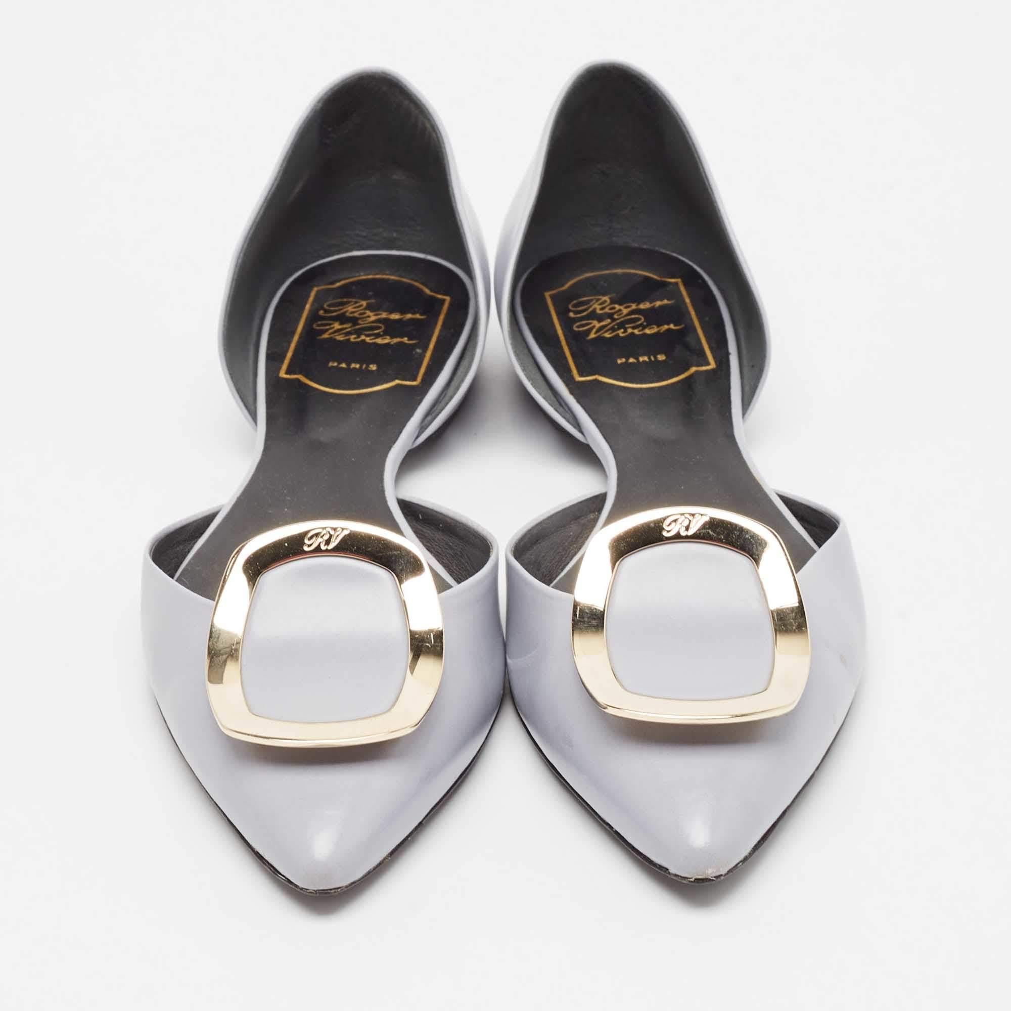 Grigio Roger Vivier Ballerine in pelle grigia misura 37 in vendita