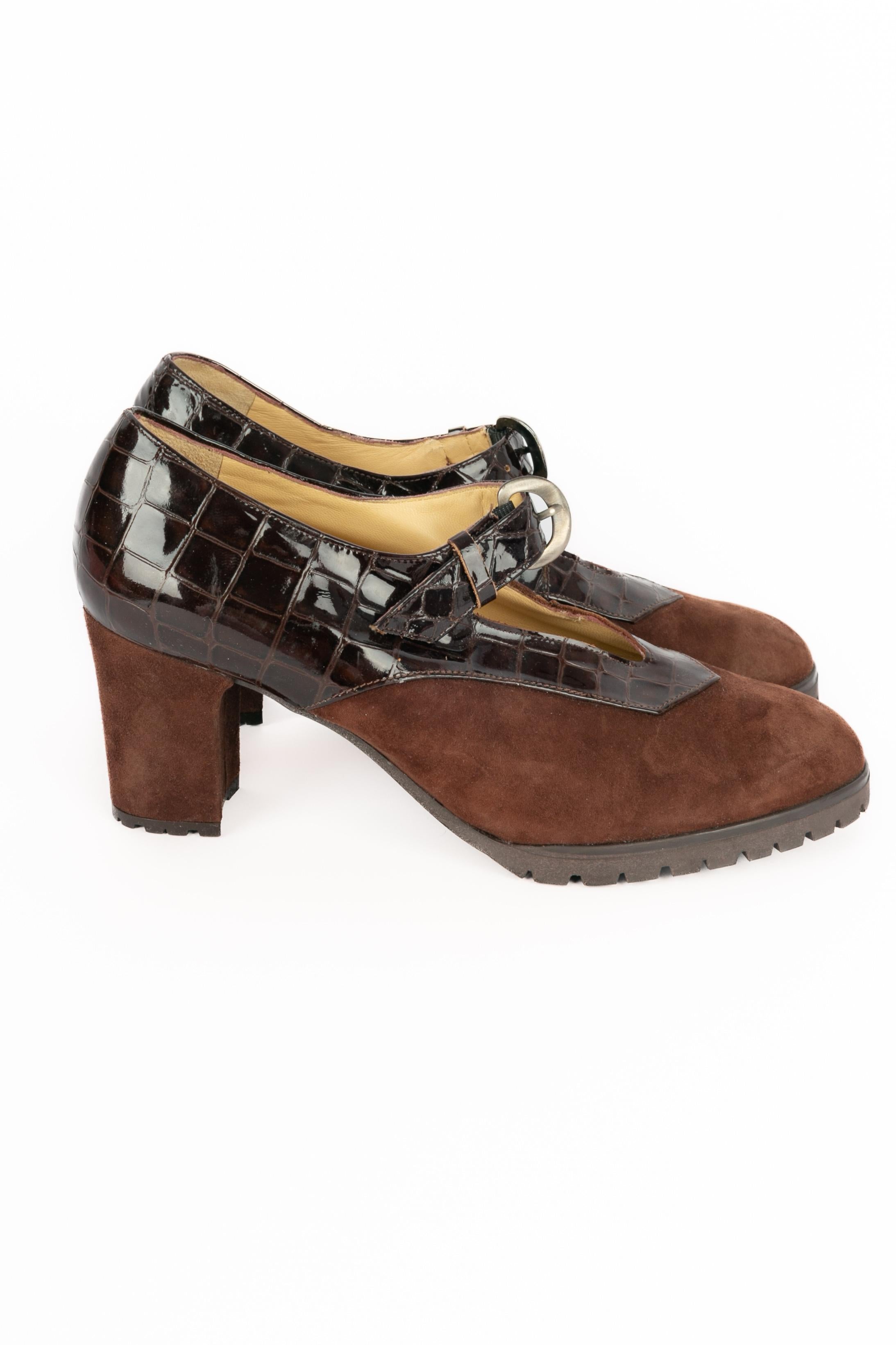 Roger Vivier leather shoes Negro en venta