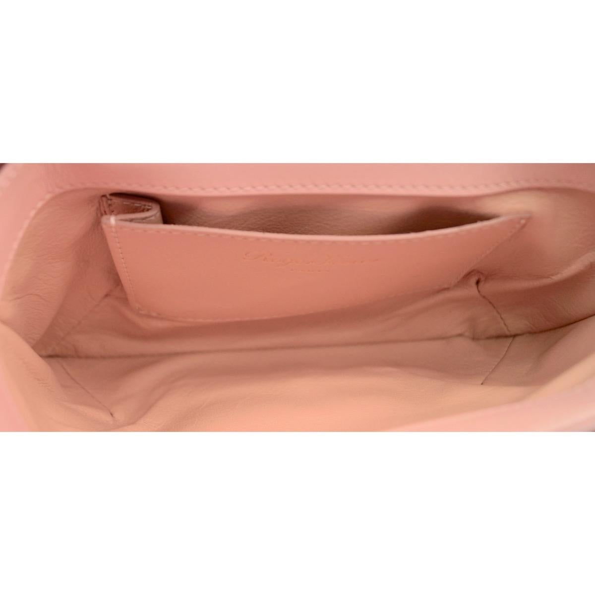 Petit sac en cuir rose Roger Vivier 8